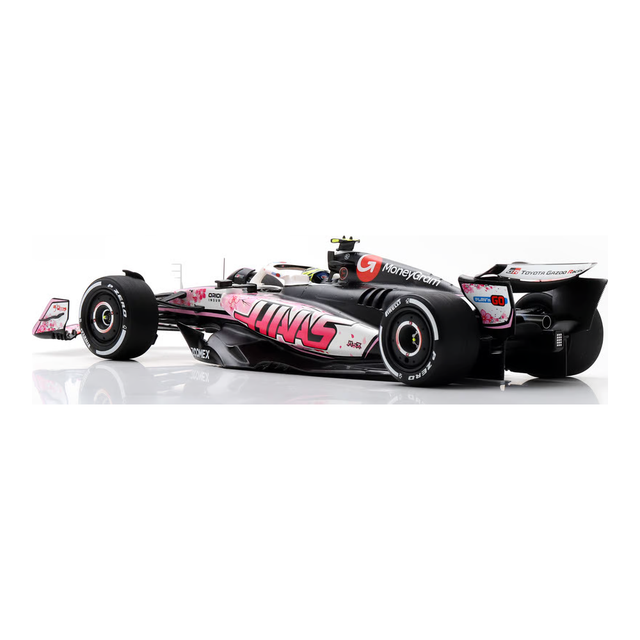 Spark Models F1 Haas F1 VF-25 No.87 MoneyGram Haas F1 Team - Japanese GP 2025 - Oliver Bearman 1/18 Scale Model