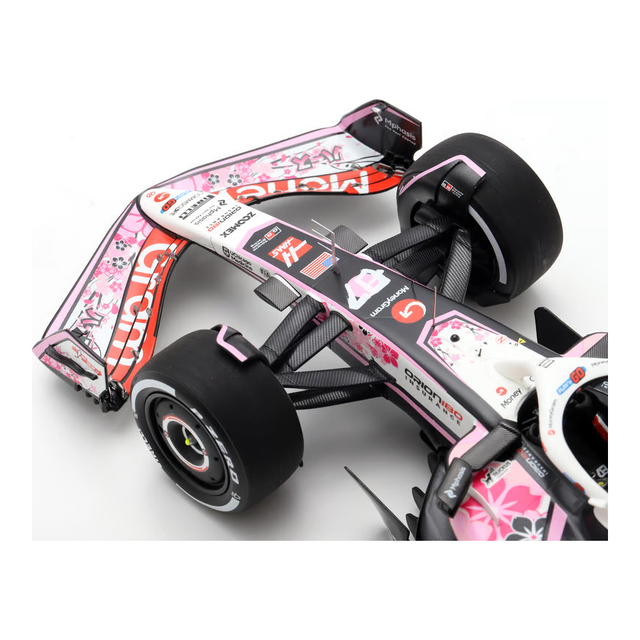 Spark Models F1 Haas F1 VF-25 No.87 MoneyGram Haas F1 Team - Japanese GP 2025 - Oliver Bearman 1/18 Scale Model