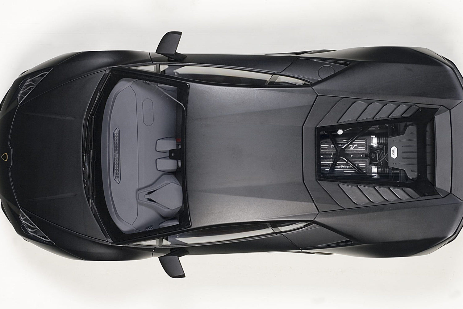 AutoArt Lamborghini Huracan LP610-4 2014 (Nero Nemesis) 1/12 Scale