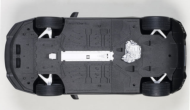 AutoArt Lamborghini Huracan LP610-4 2014 (Nero Nemesis) 1/12 Scale