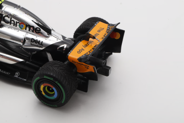 Spark Models F1 McLaren MCL39 No.4 McLaren F1 Team - Winner British GP 2025 - Lando Norris 1/43 Scale Model