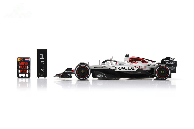 Spark Models F1 Red Bull Racing RB21 No.1 Oracle Red Bull Racing - Winner Japanese GP 2025 - Max Verstappen (With Pit Board) 1/43 Scale Model