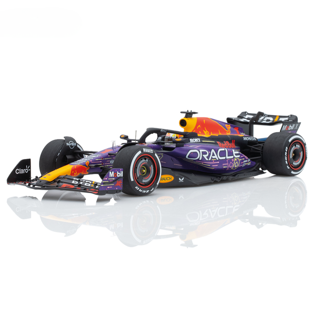Spark Models F1 Oracle Red Bull Racing RB19 No.1 Oracle Red Bull Racing Winner Las Vegas GP 2023 Max Verstappen 1/18 18S972