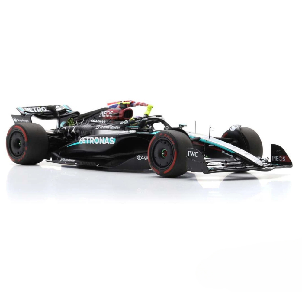 Spark Models F1 Mercedes F1 - AMG PETRONAS No.44 F1 W15 E Performance - Winner British GP 2024 - Lewis Hamilton 1/18 Scale Model