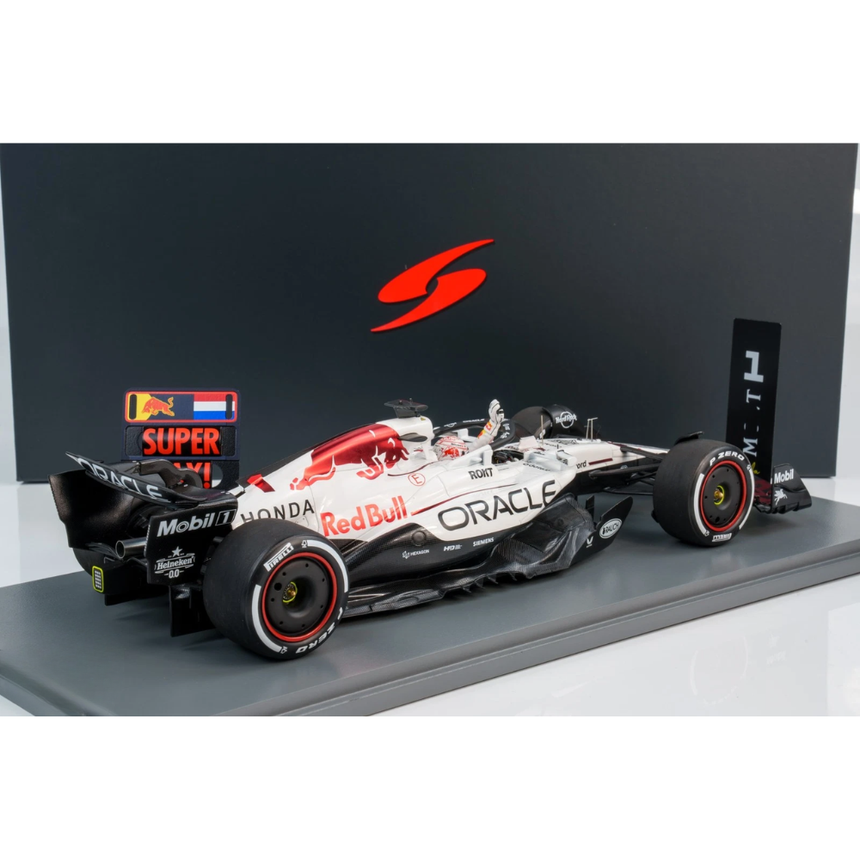 Spark Models F1 Red Bull Racing RB21 No.1 Oracle Red Bull Racing - Winner Japanese GP 2025 - Max Verstappen (With Pit Board) 1/18 Scale Model