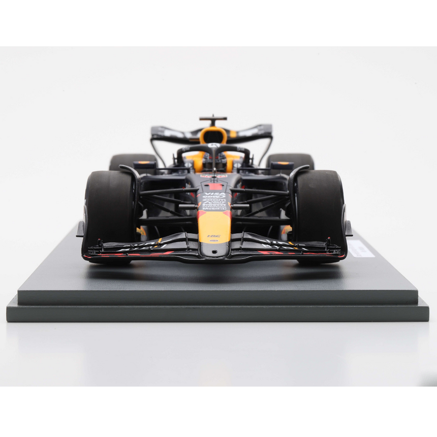 Spark Models F1 Oracle Red Bull Racing RB20 No.1 - Oracle Red Bull Racing 2024 F1 Drivers' Champion - Max Verstappen 1/18 Scale Model