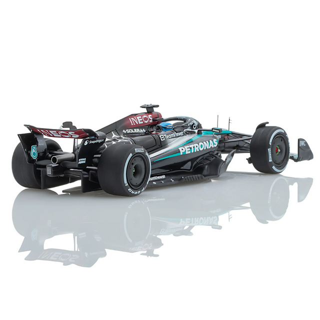 Spark Models F1 Mercedes F1 - AMG PETRONAS Formula One Team No.63 F1 W15 E Performance Winner Las Vegas GP 2024 - George Russell 1/43 Scale Model