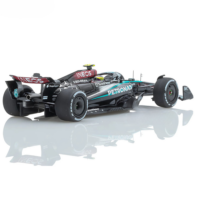 Spark Models F1 Mercedes F1 - AMG PETRONAS Formula One Team No.44 F1 W15 E Performance 2nd Las Vegas GP 2024 - Lewis Hamilton 1/43 Scale Model