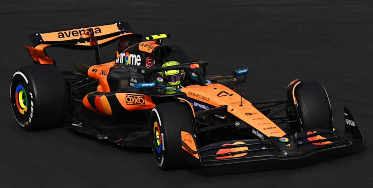 Bburago F1 McLaren F1 Team MCL39 2025 Oscar Piastri 1/43 Scale Model