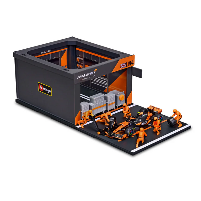 Bburago F1 Mclaren F1 Team MCL38 2024 Pit Pass Diorama Lando Norris 1/43 Scale