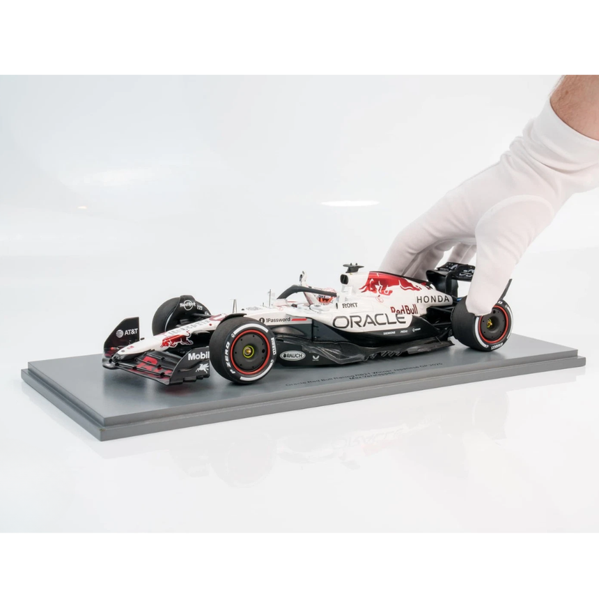 Spark Models F1 Red Bull Racing RB21 No.1 Oracle Red Bull Racing - Winner Japanese GP 2025 - Max Verstappen (With Pit Board) 1/18 Scale Model
