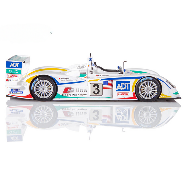 Spark Models Audi R8 No.3 Champion Racing - Winner Le Mans 24H 2005 - M. Werner - JJ. Lehto - T. Kristensen 1/43 Scale Model