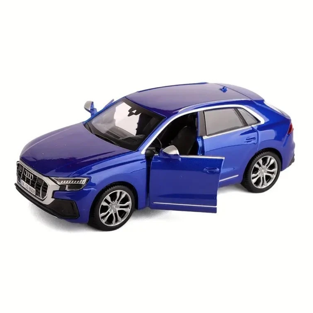 Bburago Audi SQ8 Toy Car 1/32 Scale Model