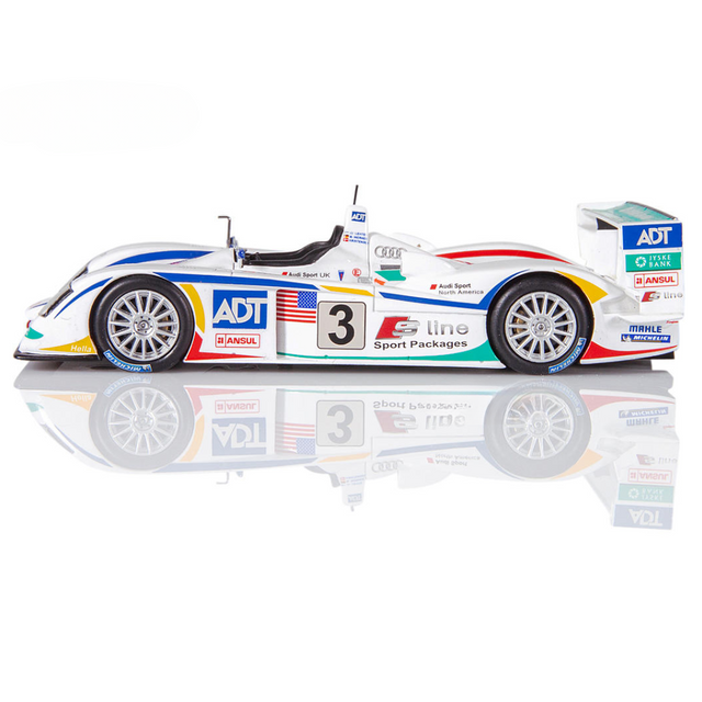 Spark Models Audi R8 No.3 Champion Racing - Winner Le Mans 24H 2005 - M. Werner - JJ. Lehto - T. Kristensen 1/43 Scale Model
