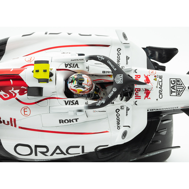 Spark Models F1 Red Bull Racing RB21 No.22 Oracle Red Bull Racing - Japanese GP 2025 (With Pit Board) 1/18 Scale Model