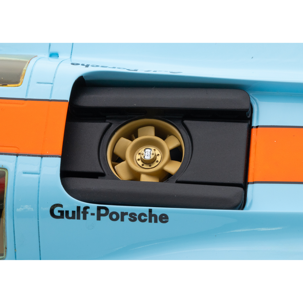 Spark Models Porsche 917 K No.2 Winner 24H Daytona 1970 - Pedro Rodriguez - Leo Kinnunen - Brian Redman 1/18 Scale Model