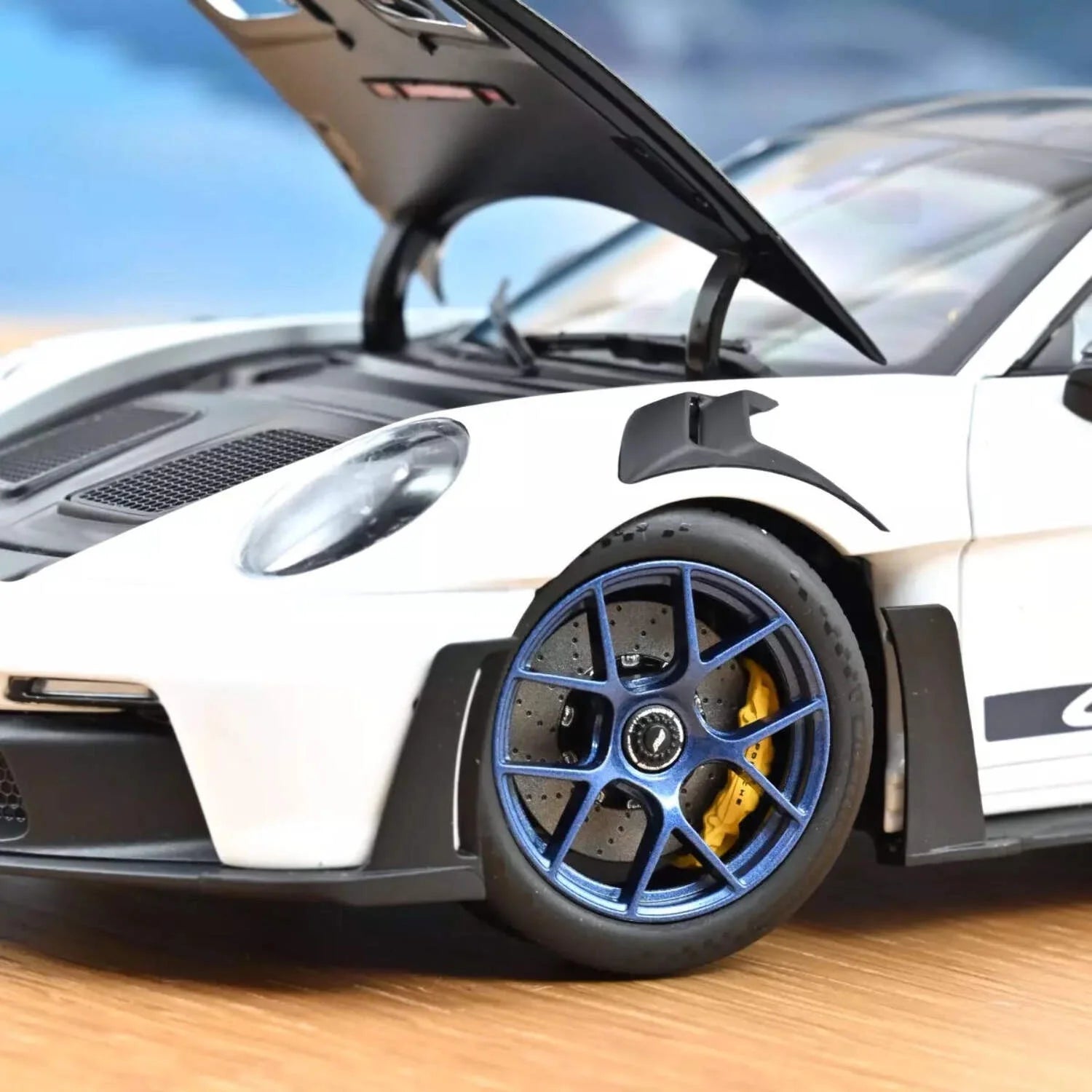 Norev Porsche 911 GT3 RS Weissach Pack White 1/18 Scale Model
