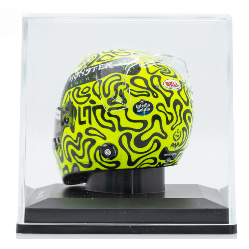 Spark Models F1 McLaren Formula 1 Team - Lando Norris - 2025 Mini Replica Helmet Model 1/5 Scale Model