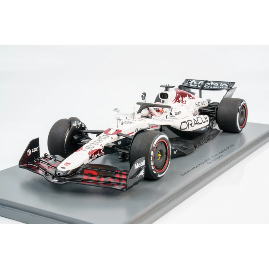 Spark Models F1 Red Bull Racing RB21 No.1 Oracle Red Bull Racing - Winner Japanese GP 2025 - Max Verstappen (With Pit Board) 1/18 Scale Model