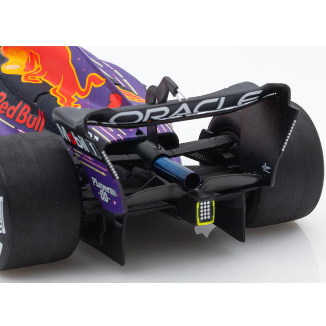 Spark Models F1 Oracle Red Bull Racing RB19 No.1 Oracle Red Bull Racing Winner Las Vegas GP 2023 Max Verstappen 1/18 18S972