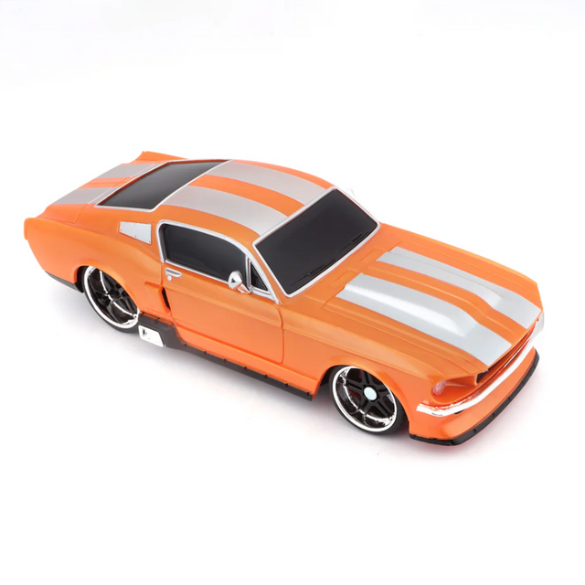 Maisto Remote Controlled Ford Mustang GT 1967 2.4GHz 1/24 Scale Model