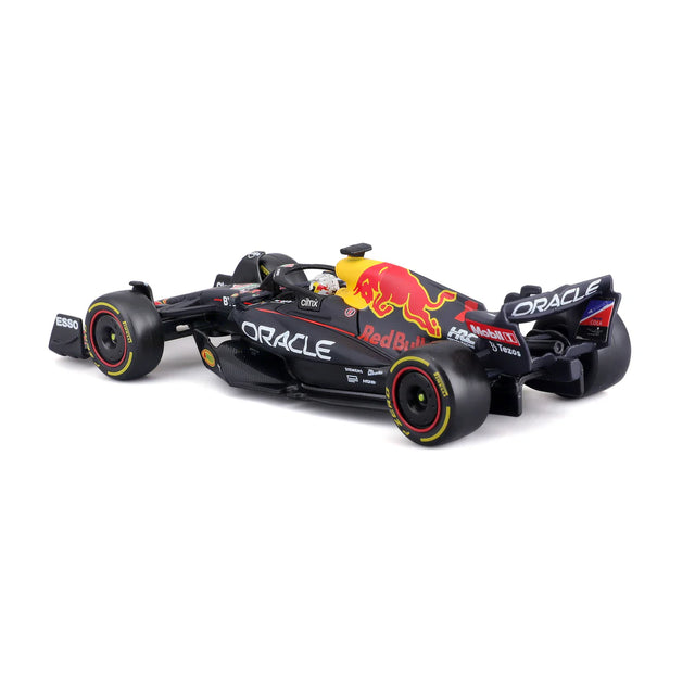 Bburago F1- Red Bull Racing RB18 2022 With Driver Figure #1(Max Verstappen) 1/43 Model Car B18-38062V