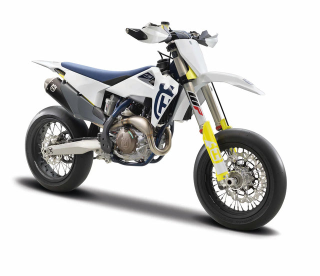 Bburago Husqvarna FS 450 Supermoto Toy Bike 1/18 Scale Model
