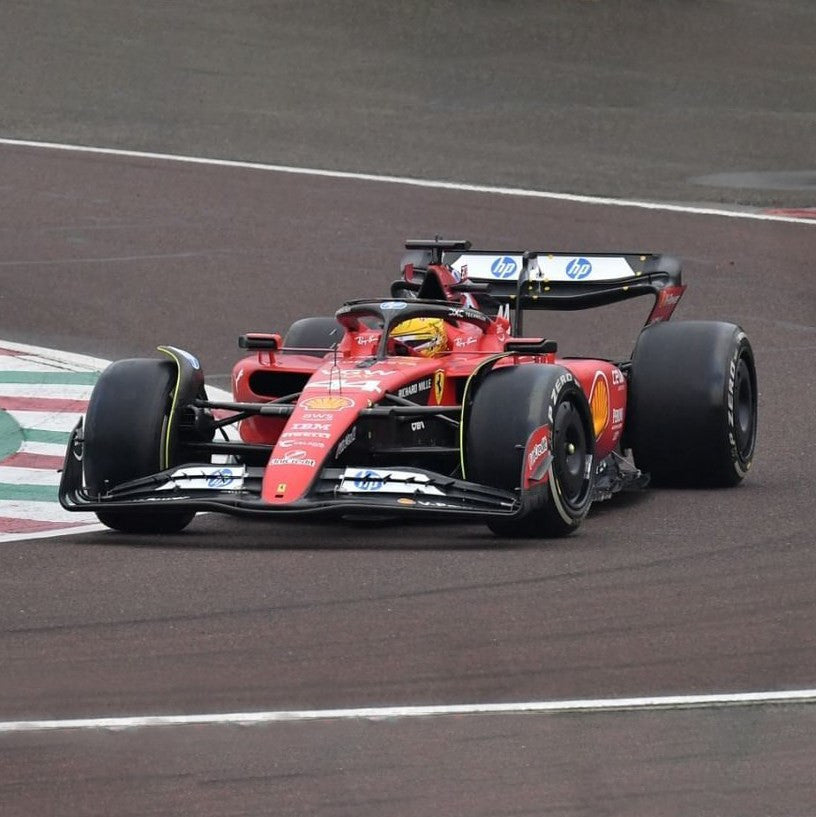 LookSmart F1 Ferrari F1 SF-23 Fiorano Test 2025 - Lewis Hamilton 1/18 Scale