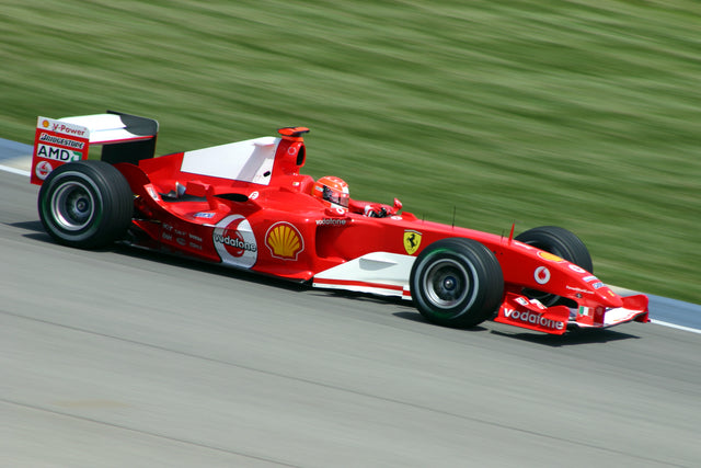 Bburago F1 Ferrari F1 Team F2004 Michael Schumacher 1/43 Scale Model