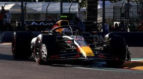 Spark Models F1 Red Bull Racing RB21 No.22 Oracle Red Bull Racing - Emilia-Romagna GP 2025 - RB 400 Races - Yuki Tsunoda 1/43 Scale