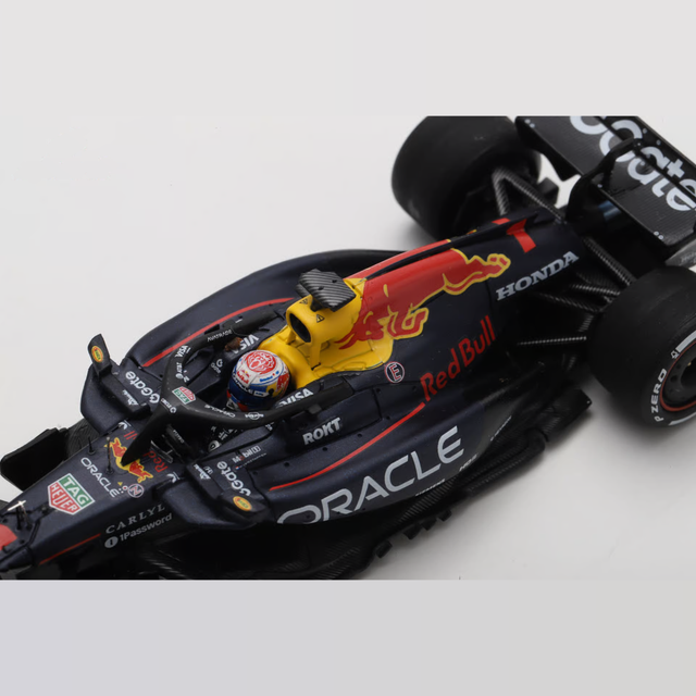 Spark Models F1 Oracle Red Bull Racing RB21 No.1 Winner Las Vegas GP 2025 - Max Verstappen - (with pit board) 1/43 Scale Model