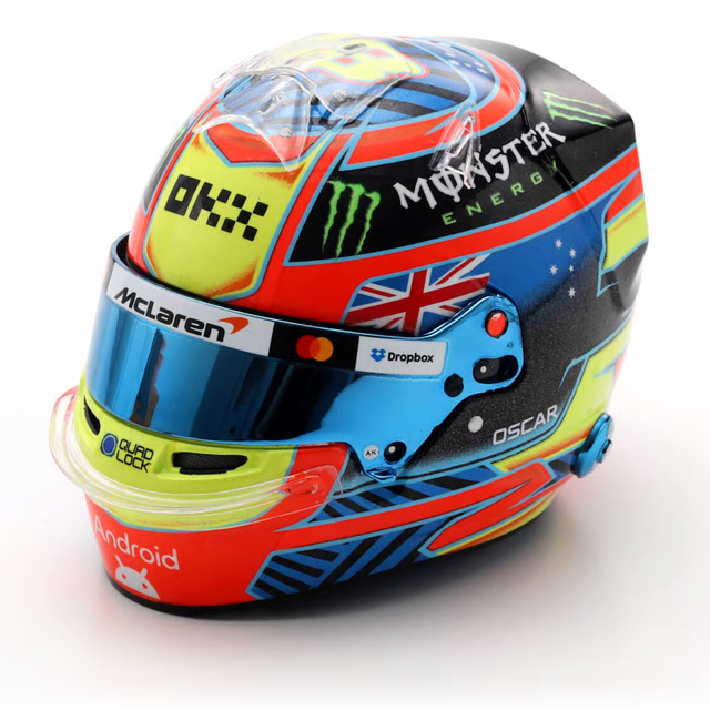 Spark Models F1 McLaren Mastercard F1 Team - Oscar Piastri - 2026 1/5 Scale Mini Replica Helmet