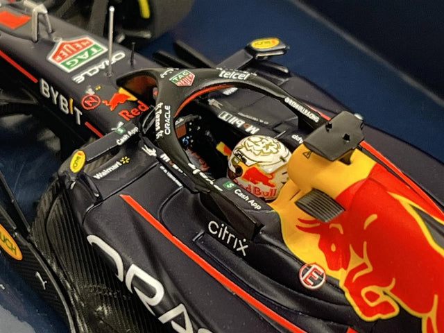 Minichamps F1 Oracle Red Bull Racing RB18 Max Verstappen 1/43 Scale Model