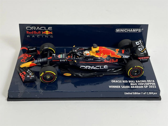 Minichamps F1 Oracle Red Bull Racing RB18 Max Verstappen 1/43 Scale Model