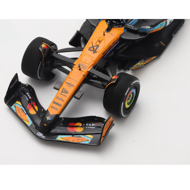 Spark Models McLaren MCL39 No.4 3rd Abu Dhabi GP 2025 - Lando Norris - F1 Drivers' World Champion 2025 1/43 Scale Model