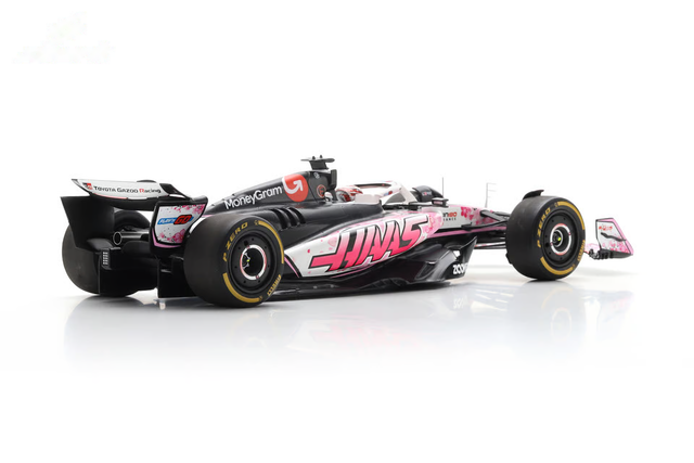 Spark Models F1 Haas F1 VF-25 No.31 MoneyGram Haas F1 Team - Japanese GP 2025 - Esteban Ocon 1/18 Scale Model