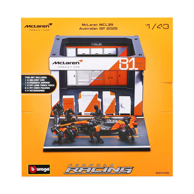 Bburago F1 McLaren F1 Team MCL39 Pit Pass Diorama Oscar Piastri 1/43 Scale Model