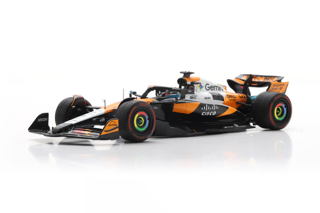 Spark Models F1 McLaren MCL39 No.81 McLaren F1 Team - US GP 2025 - Oscar Piastri 1/43 Scale Model