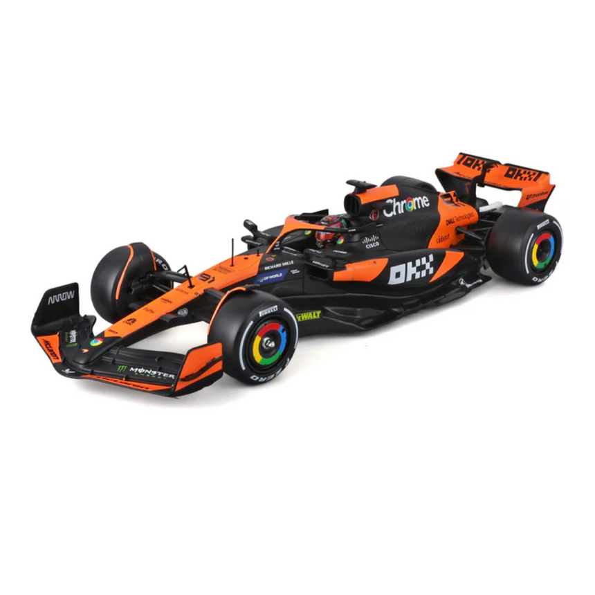 Bburago F1 McLaren F1 MCL38 2024 With Helmet - Oscar Piastri 1/24 Scale