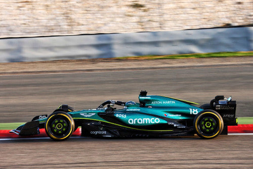 Bburago F1 Aston Martin F1 Team AMR24 With Driver Figure Lance Stroll 1/24 Scale Model