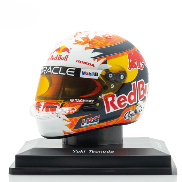 Spark Models F1 Oracle Red Bull Racing Formula One Team - Yuki Tsunoda - 2025 Mini Replica Helmet Model 1/5 Scale