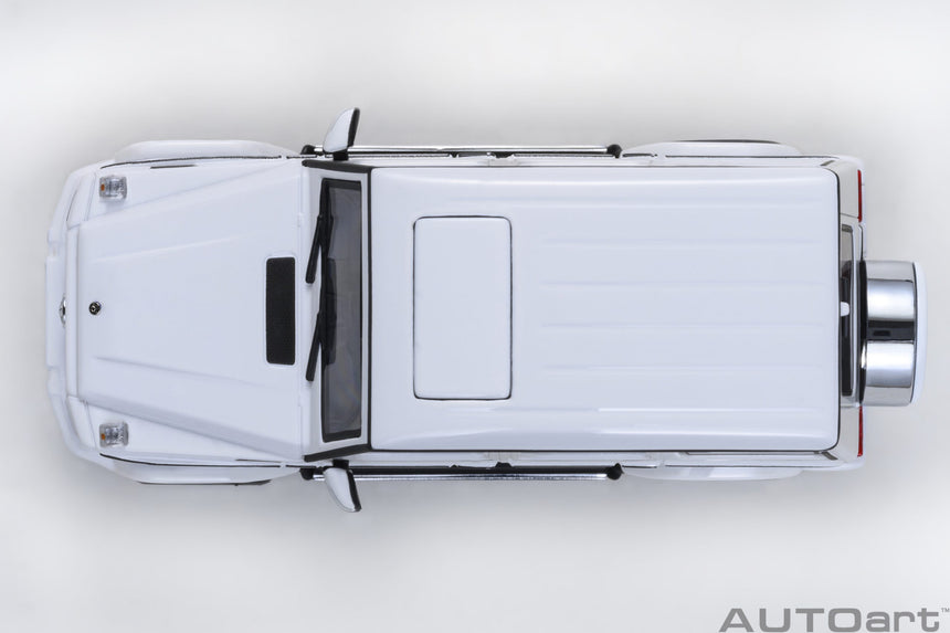 AutoArt Mercedes-AMG G 63 2017 - Gloss White 1/64 Scale Model