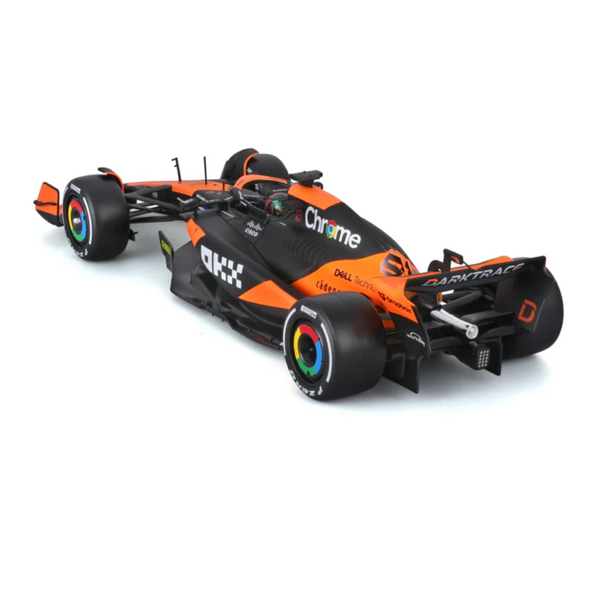 Bburago F1 McLaren F1 MCL38 2024 Model Kit - Oscar Piastri 1/24 Scale