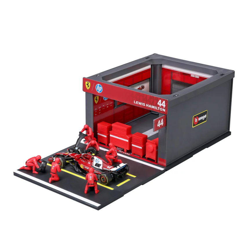 Bburago F1 Ferrari F1 Team SF-25 Pit Pass Diorama Lewis Hamilton 1/43 Scale Model