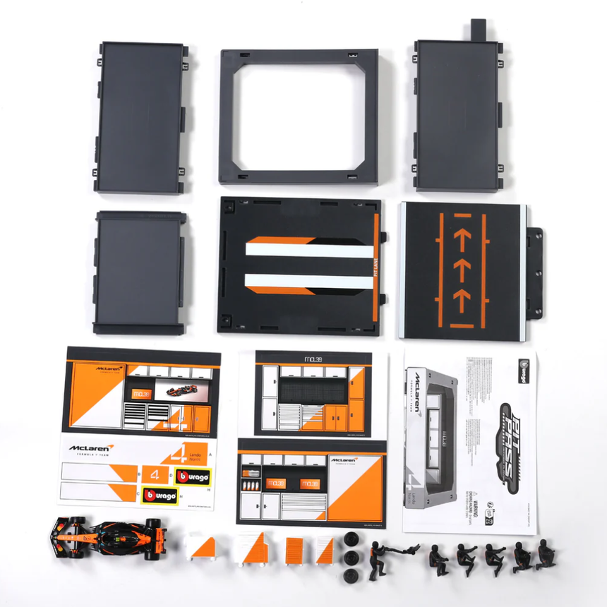 Bburago F1 McLaren F1 Team MCL39 Pit Pass Diorama Lando Norris 1/43 Scale Model