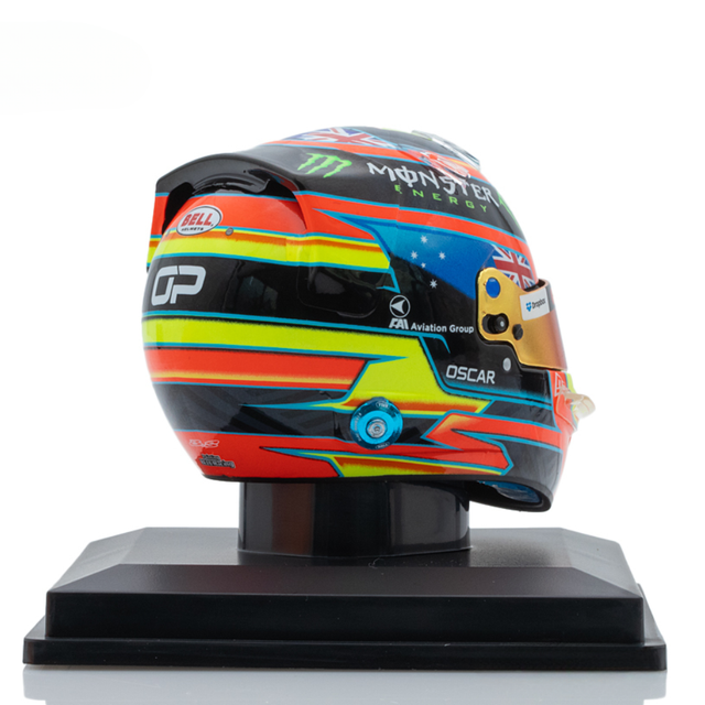 Spark Models F1 McLaren F1 Team - Oscar Piastri - 2025 Mini Replica Helmet 1/5 Scale