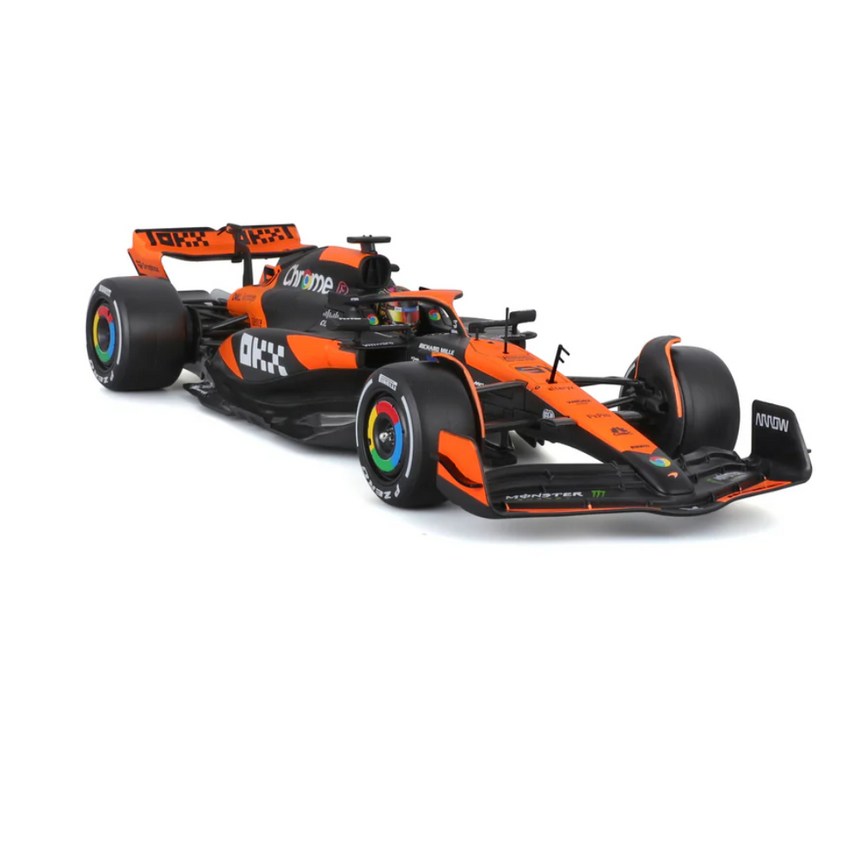 Bburago F1 McLaren F1 MCL38 2024 Model Kit - Oscar Piastri 1/24 Scale