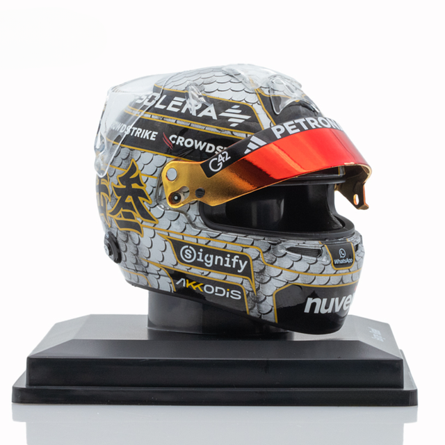 Spark Models F1 Mercedes-AMG PETRONAS F1 Team - George Russell - Chinese GP 2025 Mini Replica Helmet 1/5 Scale