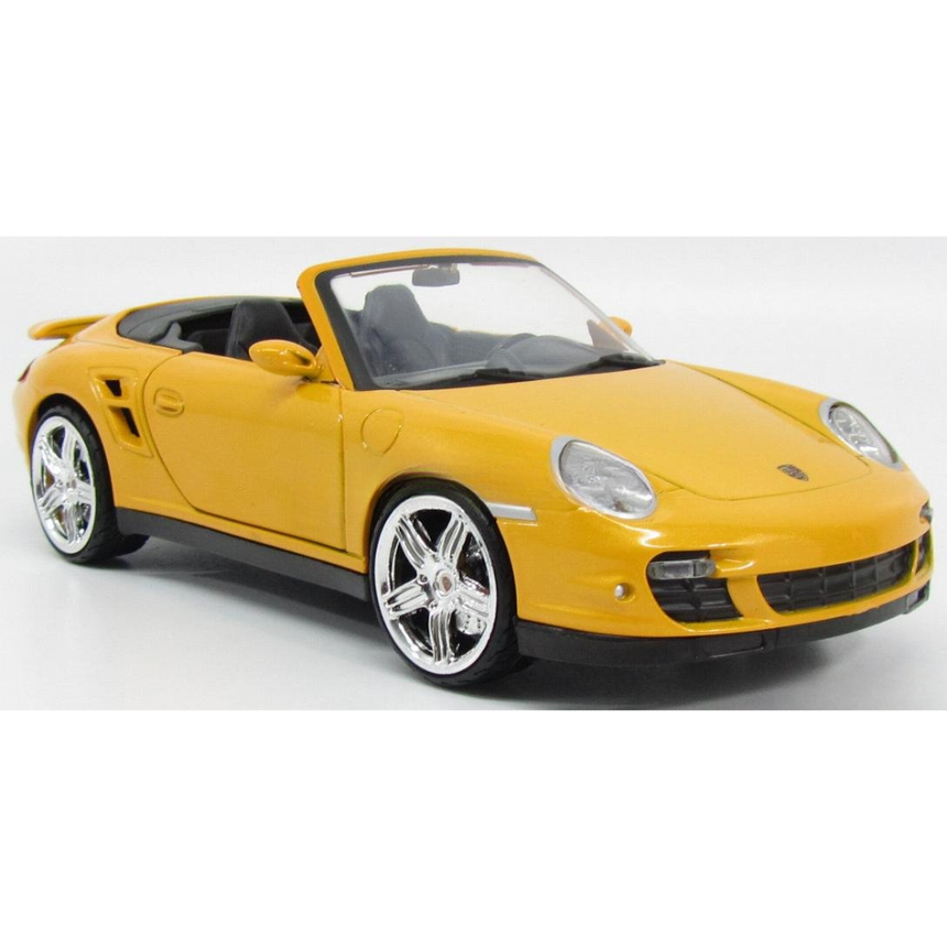 Motormax Porsche 911 997 Turbo Cabriolet 2007 - Yellow 1/18 Scale Model