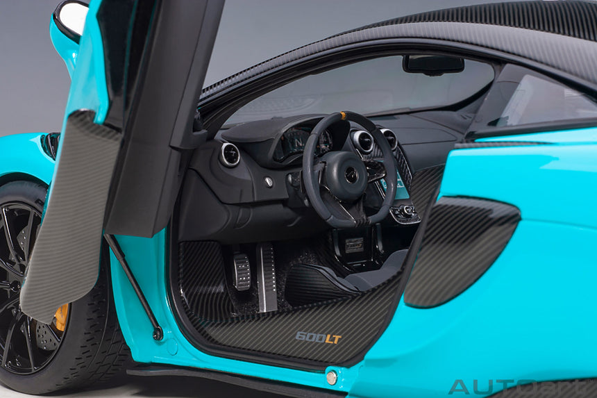 AutoArt McLaren 600LT 2019 (Fistral Blue) 1/18 Scale
